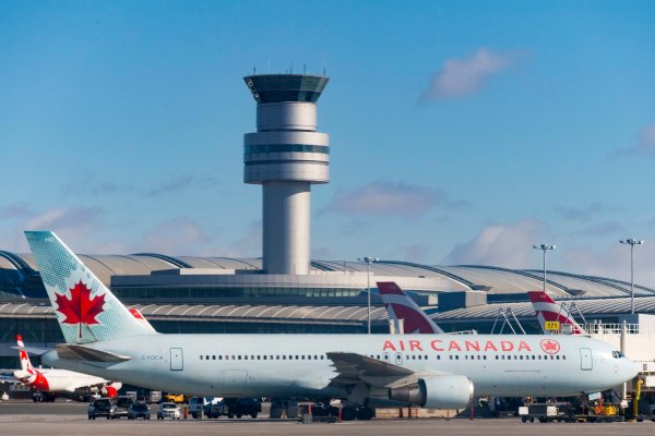 Canada yavuze ko nta muturage uzava mu bihugu birimo Ebola ngo akandagire ku butaka bwayo